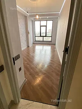 Satılır 3 otaqlı yeni tikili 100 m²