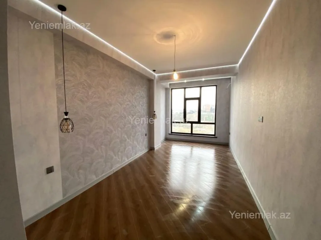 Satılır 3 otaqlı yeni tikili 100 m²