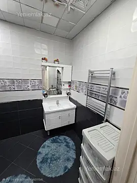 Satılır 2 otaqlı yeni tikili 60 m²