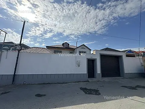 Satılır 4 otaqlı həyət evi 140 m²