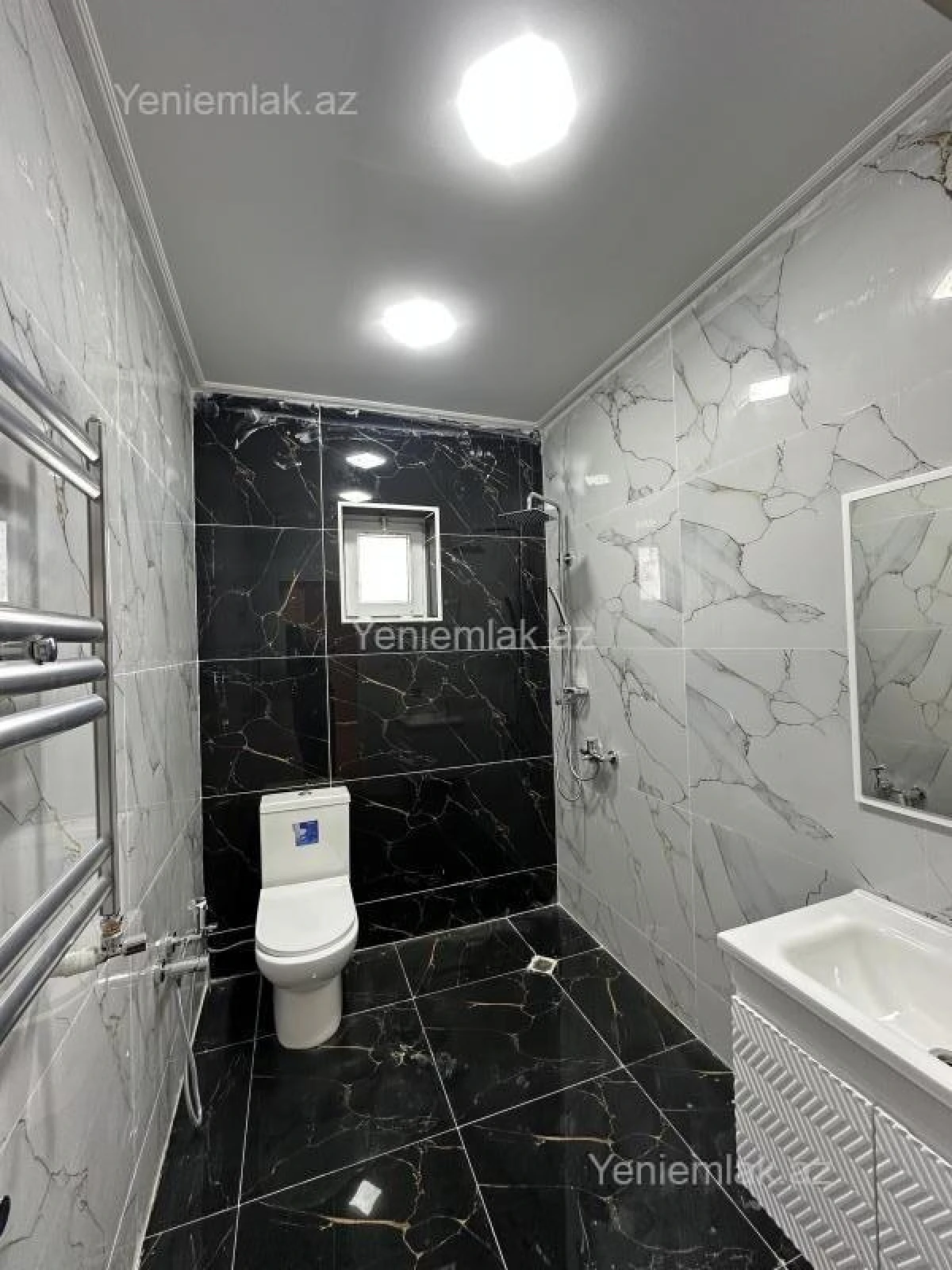 Satılır 4 otaqlı həyət evi 140 m²