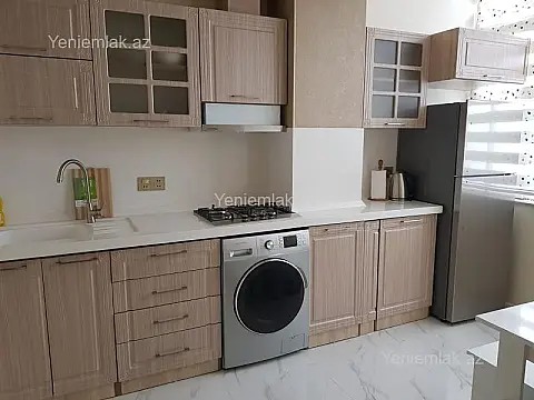 Satılır 3 otaqlı yeni tikili 90 m²