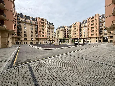 Satılır 4 otaqlı yeni tikili 170 m²