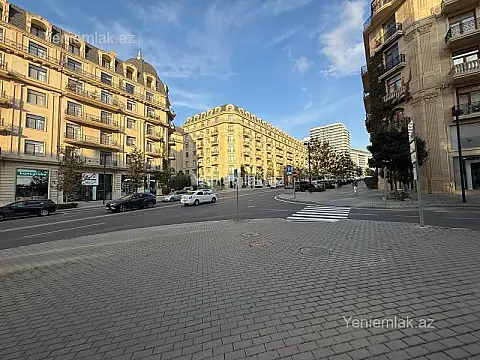 Satılır 4 otaqlı yeni tikili 170 m² — Bakı, Xətai 4 otaq 170.00 m²