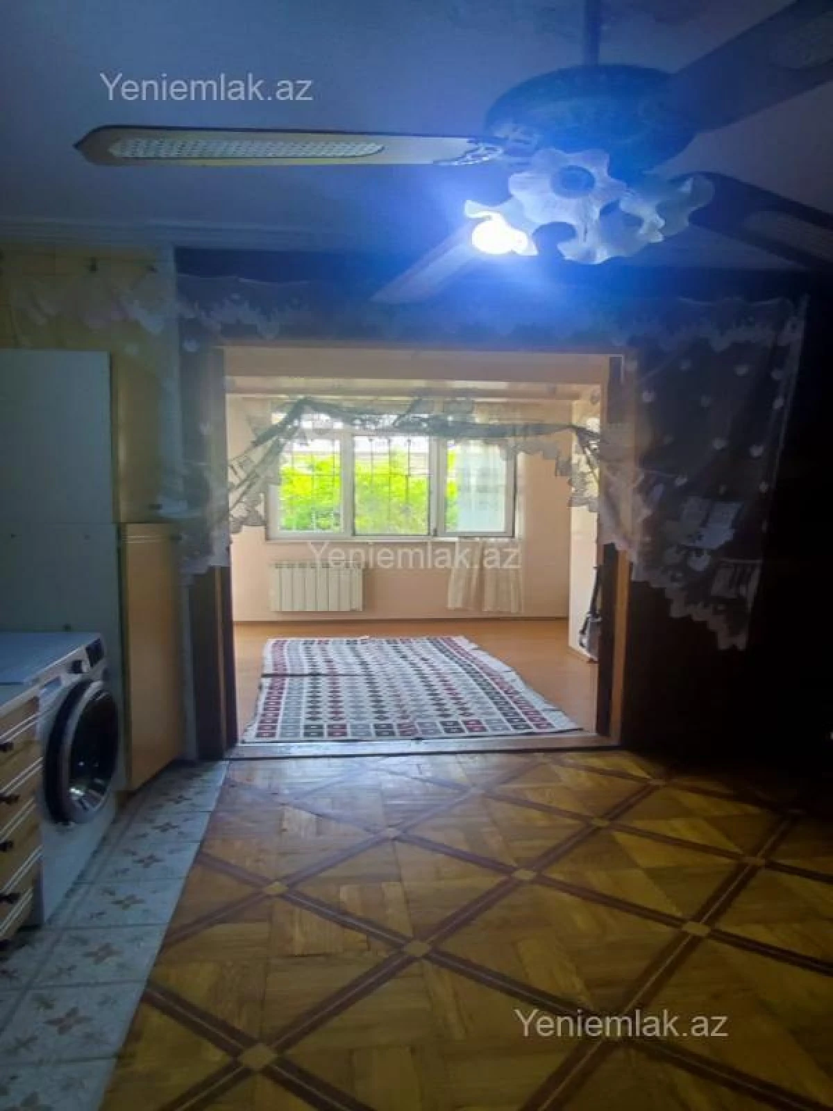 Satılır 4 otaqlı köhnə tikili 120 m²