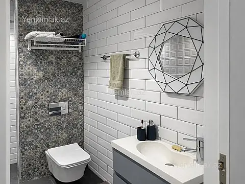 Satılır 4 otaqlı yeni tikili 135 m²