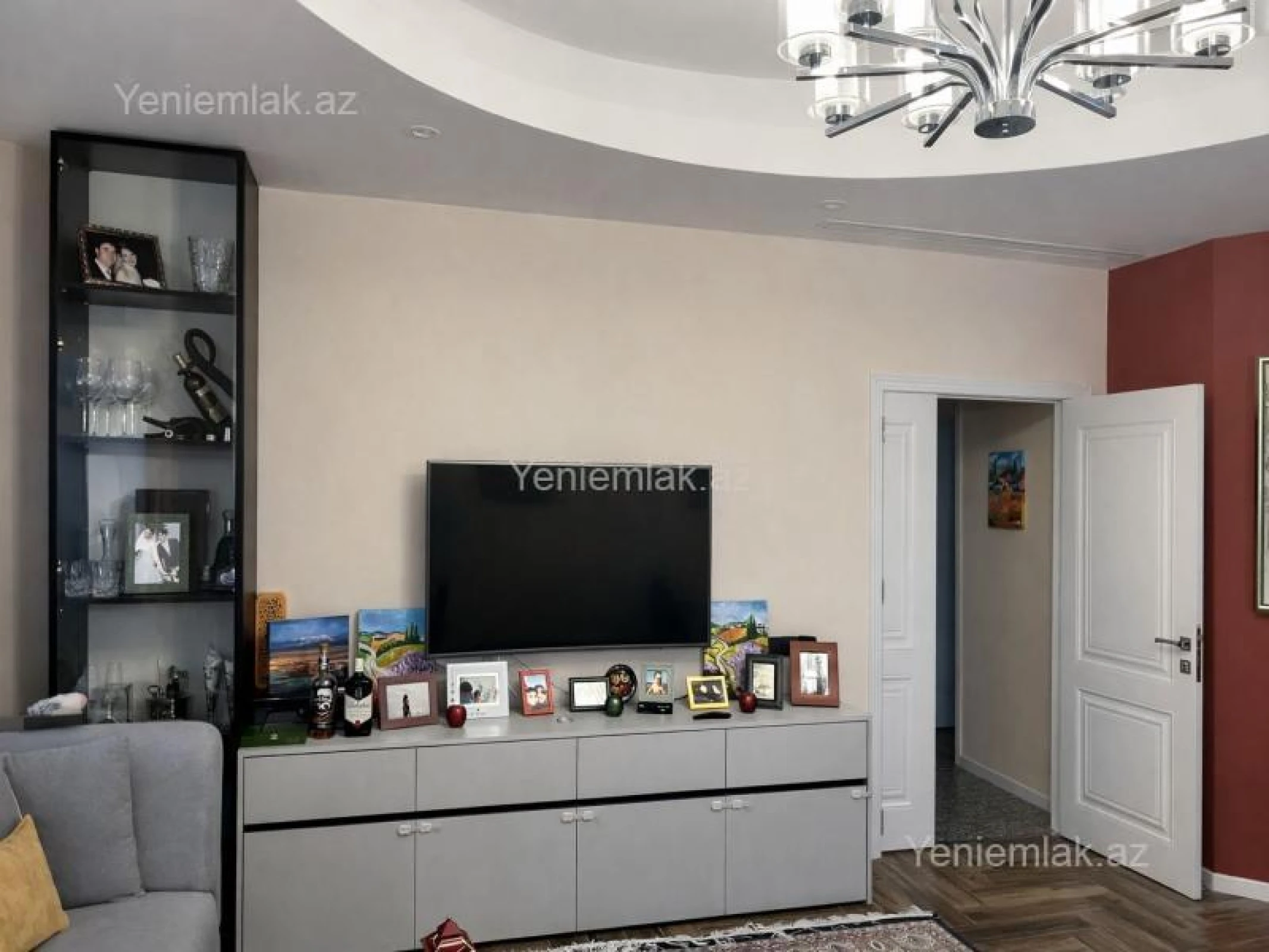 Satılır 4 otaqlı yeni tikili 135 m²
