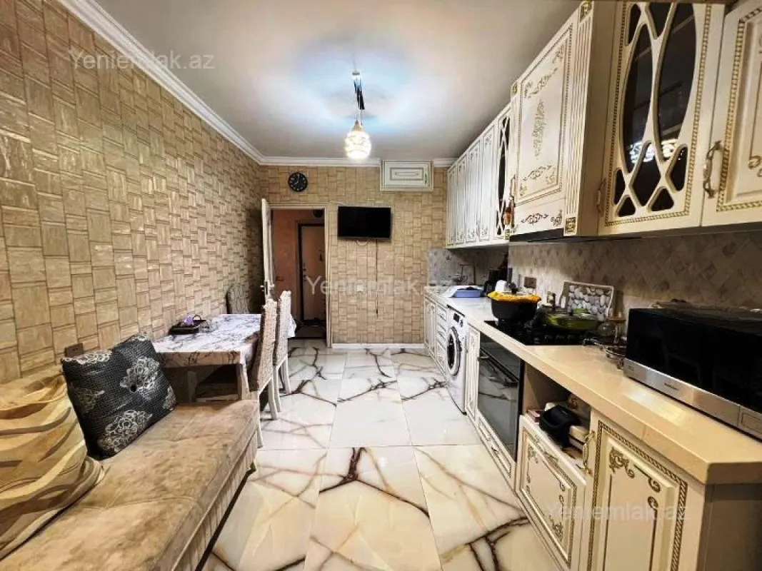 Satılır 3 otaqlı köhnə tikili 65 m²