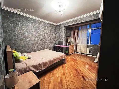 Satılır 3 otaqlı köhnə tikili 65 m²