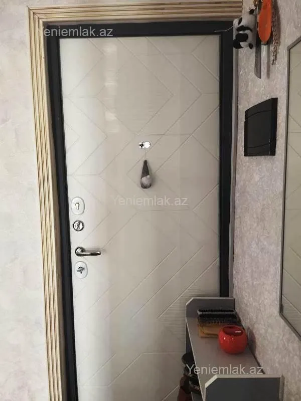 Satılır 3 otaqlı köhnə tikili 65 m²