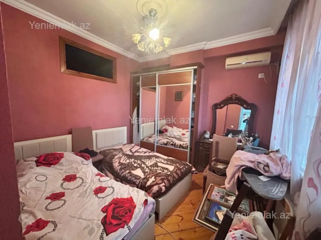 Satılır 3 otaqlı yeni tikili 98 m²