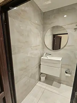 Satılır 2 otaqlı köhnə tikili 55 m²