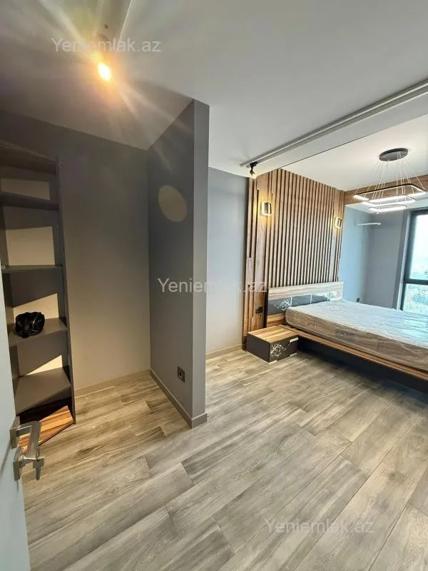 Satılır 2 otaqlı yeni tikili 88 m²