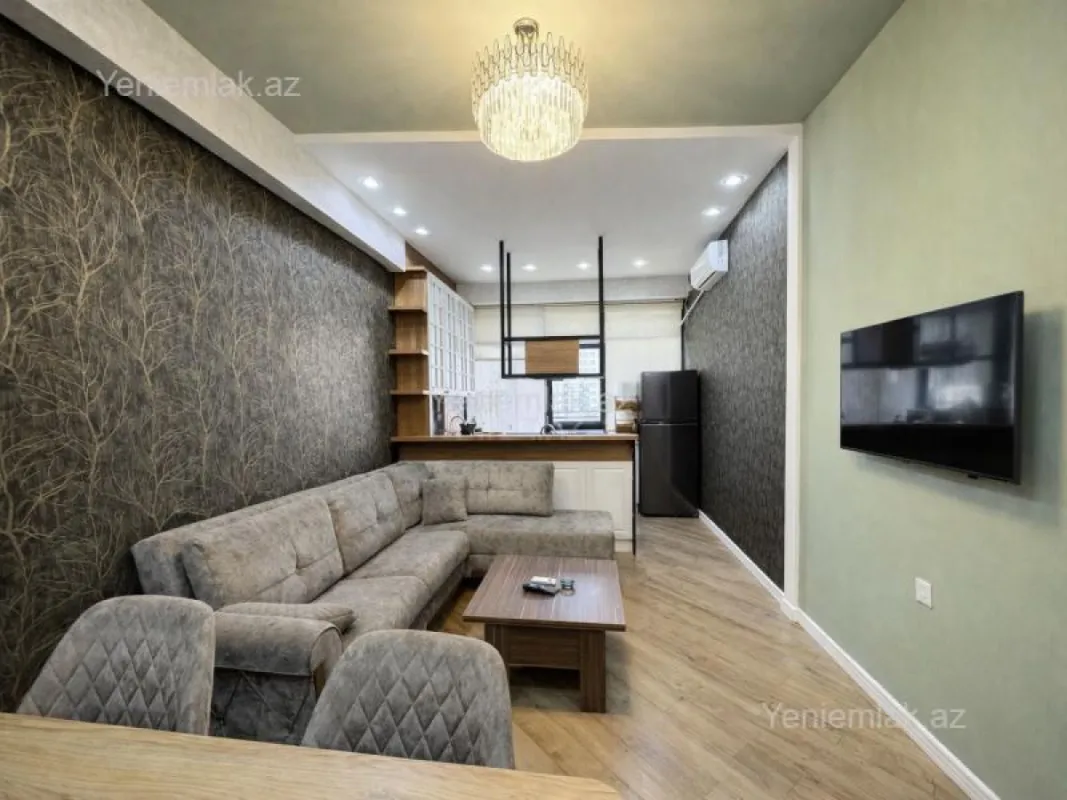 Satılır 3 otaqlı yeni tikili 85 m²
