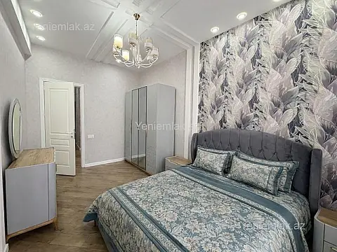 Satılır 3 otaqlı yeni tikili 85 m²