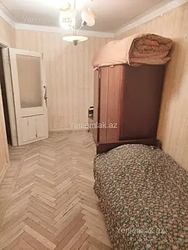 Satılır 2 otaqlı köhnə tikili 50 m²
