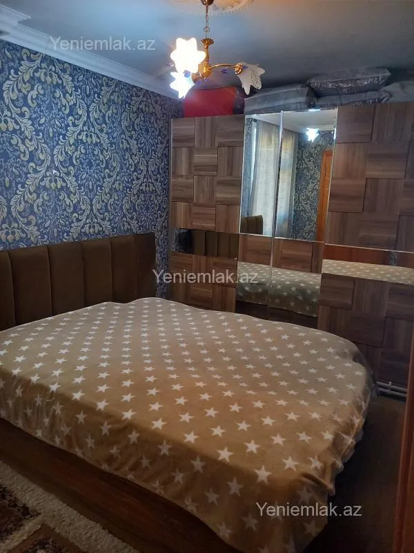 Satılır 2 otaqlı köhnə tikili 50 m²
