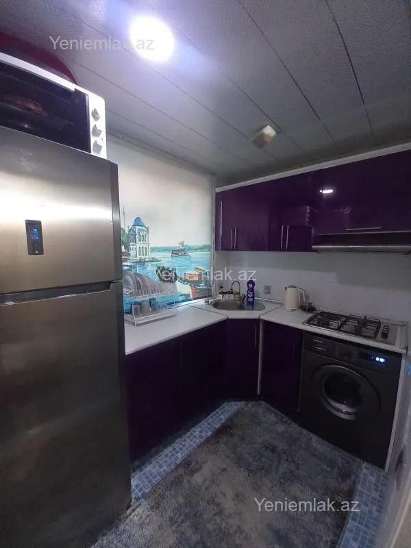 Satılır 2 otaqlı köhnə tikili 50 m²