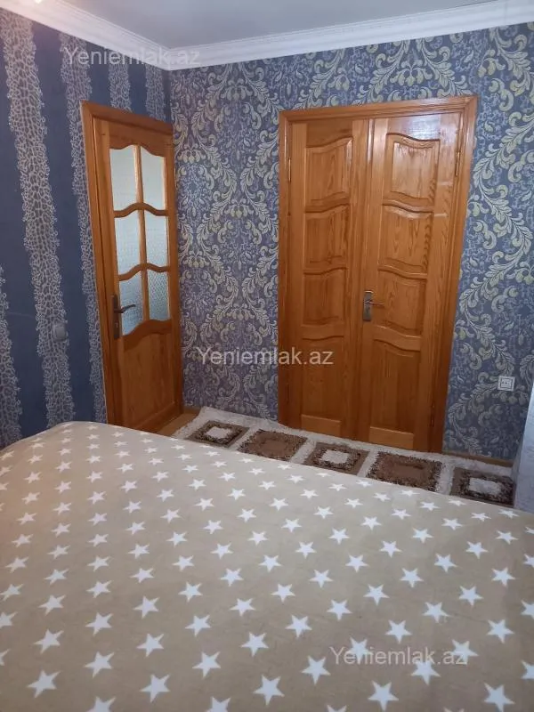 Satılır 2 otaqlı köhnə tikili 50 m²