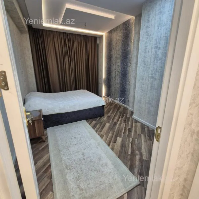 Satılır 2 otaqlı yeni tikili 70 m²