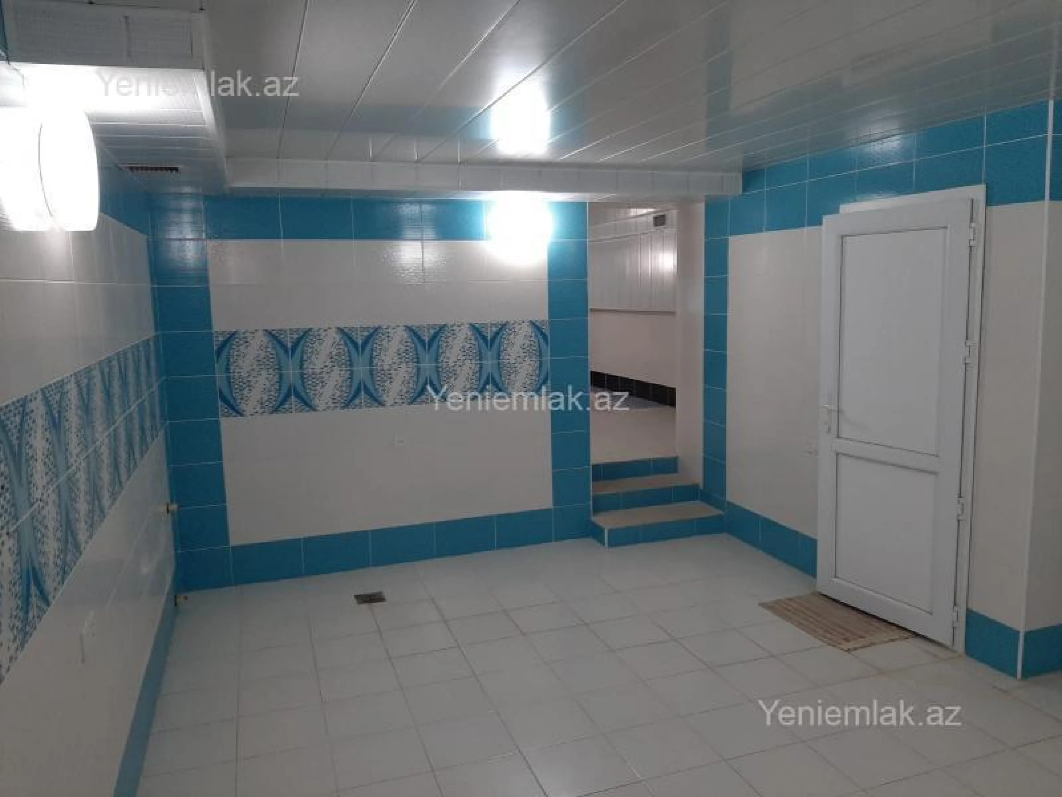 Satılır 3 otaqlı köhnə tikili 207 m²