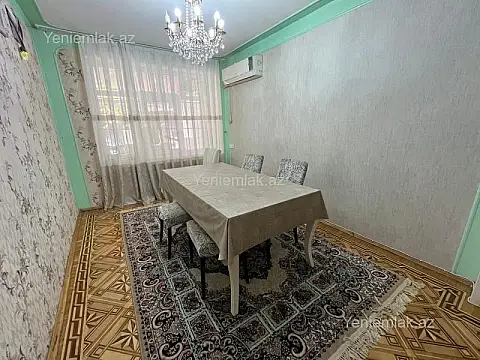 Satılır 3 otaqlı köhnə tikili 207 m²