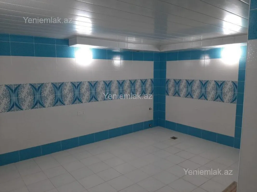 Satılır 3 otaqlı köhnə tikili 207 m²