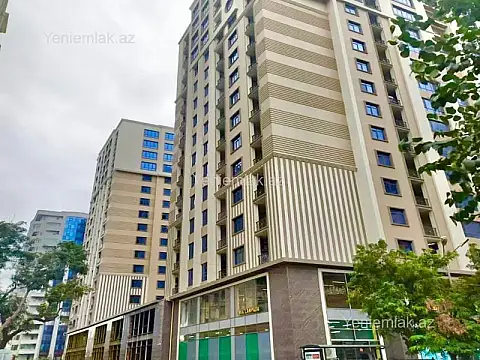 Satılır 4 otaqlı yeni tikili 215 m²