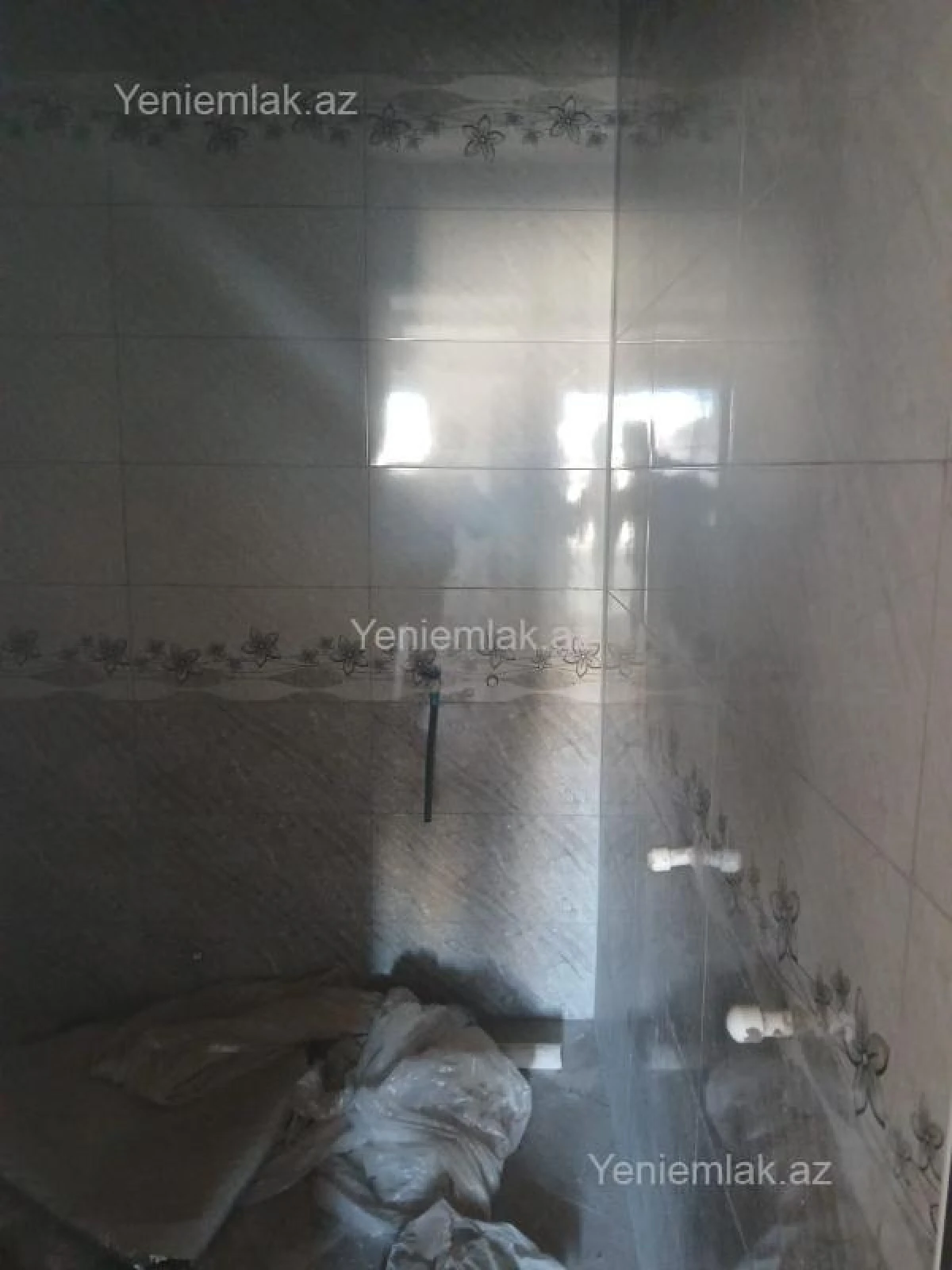 Satılır 3 otaqlı köhnə tikili 72 m²