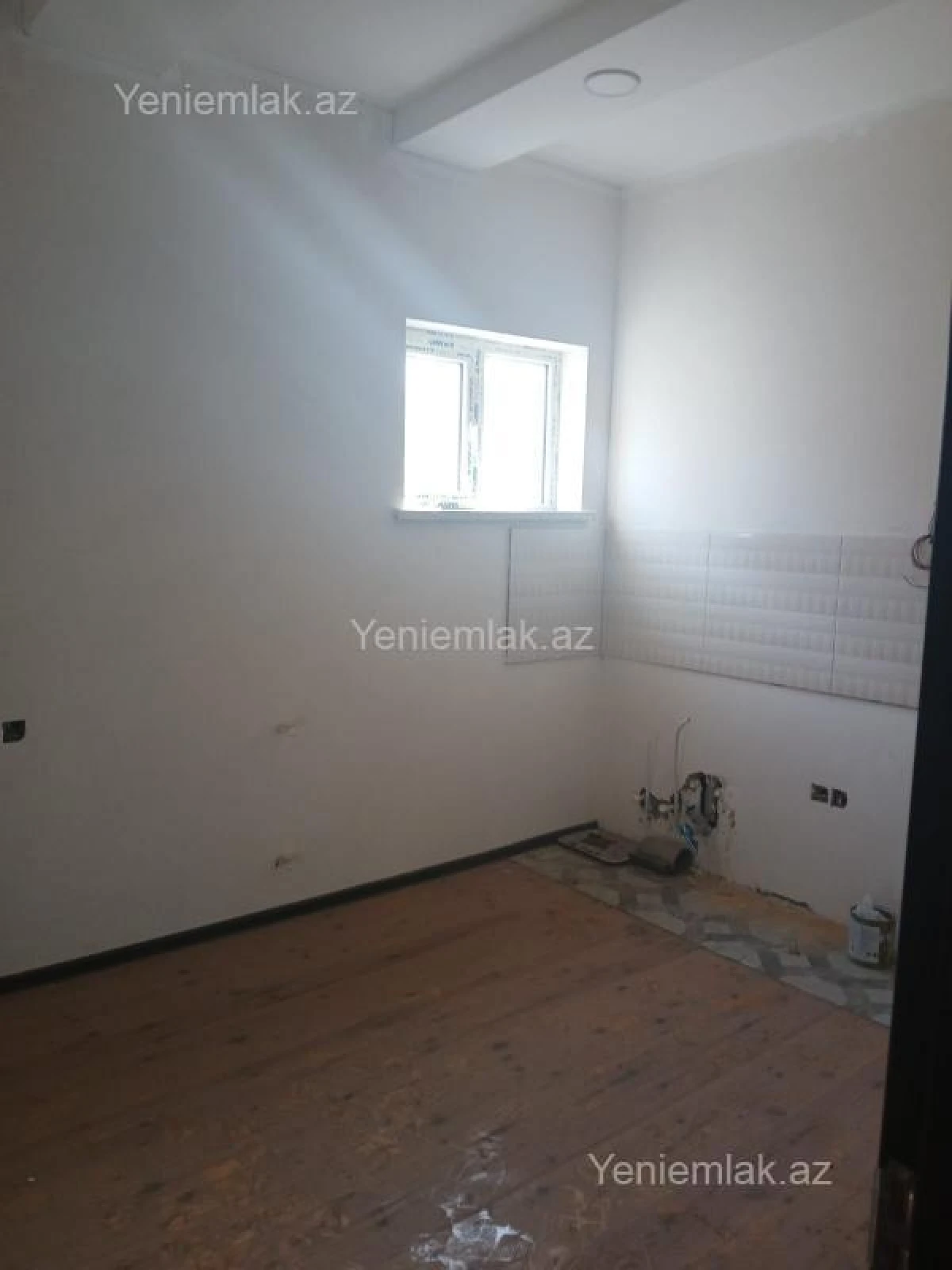 Satılır 3 otaqlı köhnə tikili 72 m²