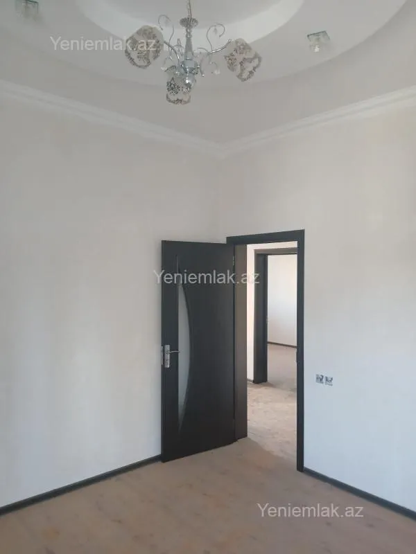 Satılır 3 otaqlı köhnə tikili 72 m²