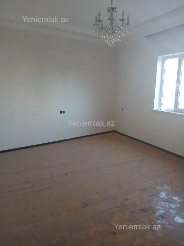 Satılır 3 otaqlı köhnə tikili 72 m²