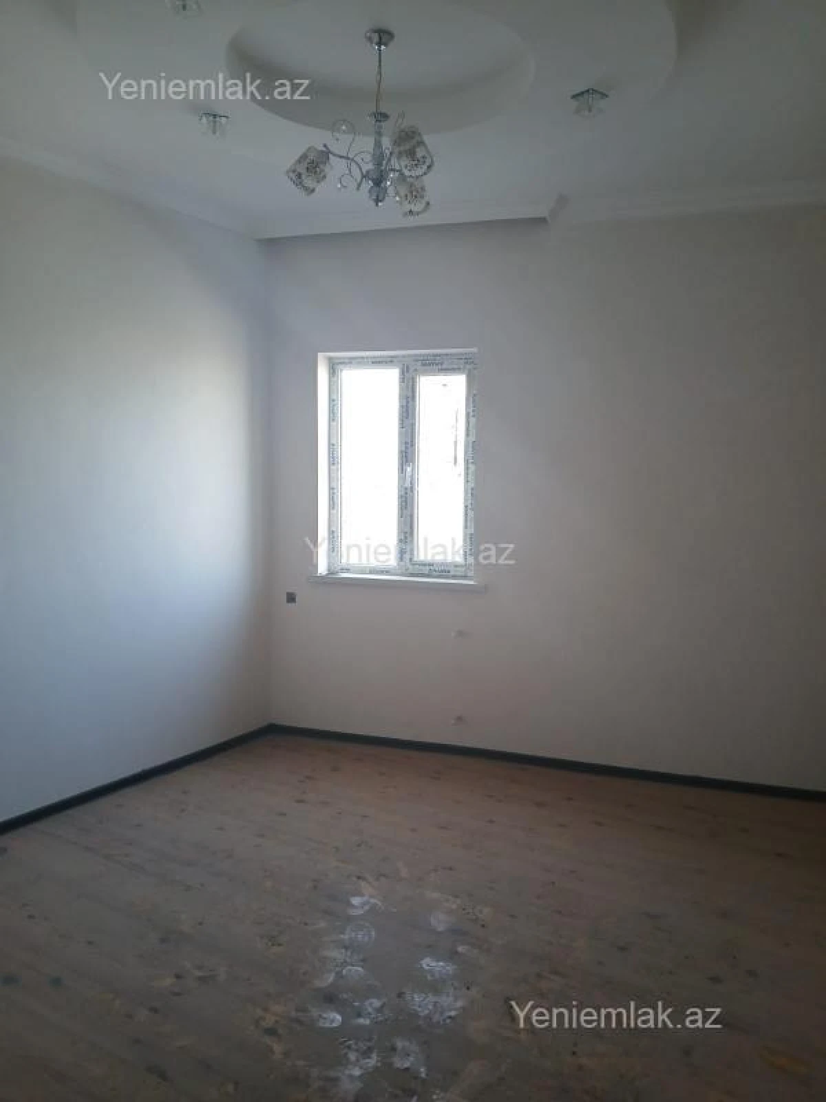 Satılır 3 otaqlı köhnə tikili 72 m²