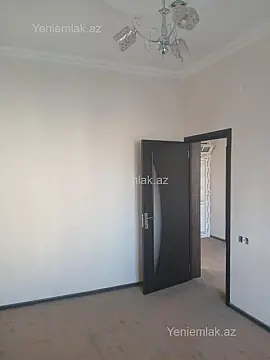 Satılır 3 otaqlı köhnə tikili 72 m²