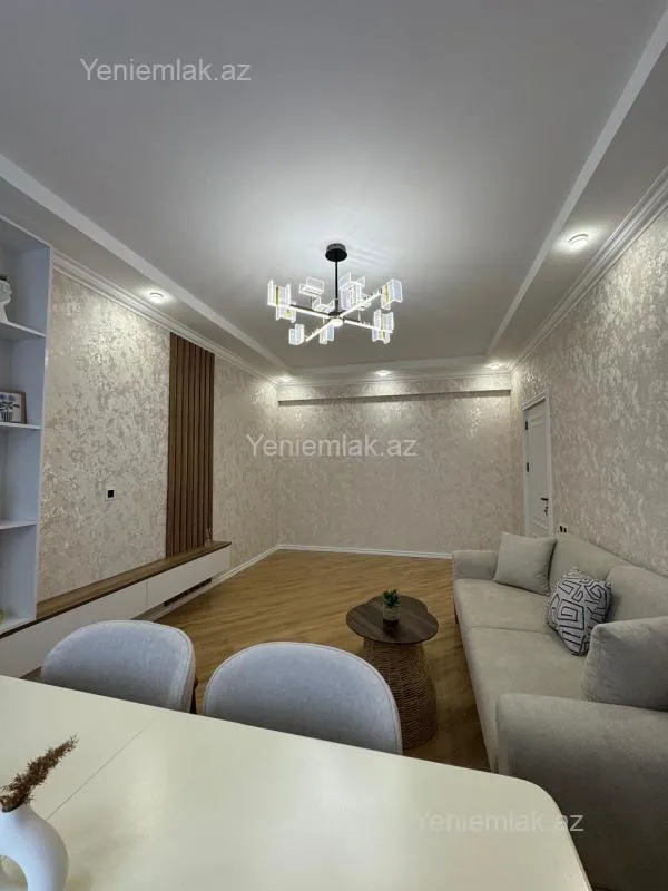 Satılır 2 otaqlı yeni tikili 85 m²