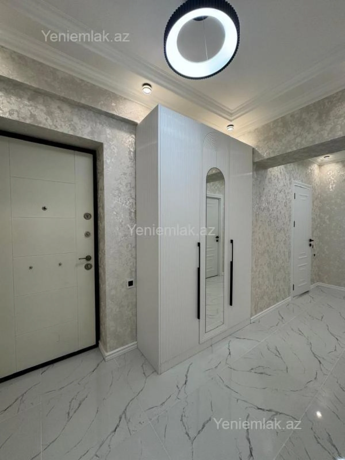 Satılır 2 otaqlı yeni tikili 85 m²