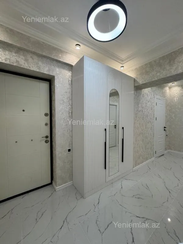 Satılır 2 otaqlı yeni tikili 85 m²