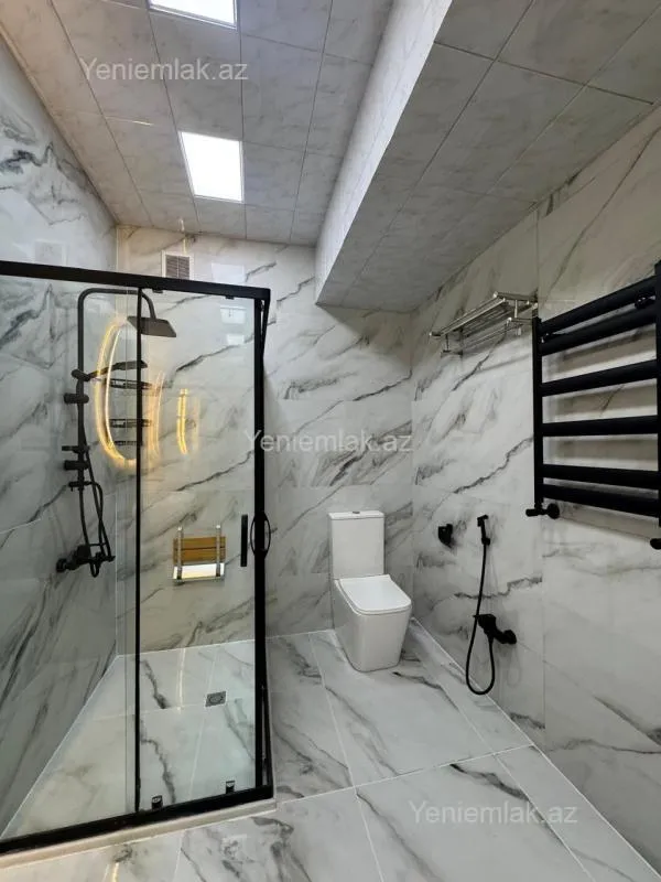 Satılır 2 otaqlı yeni tikili 85 m²