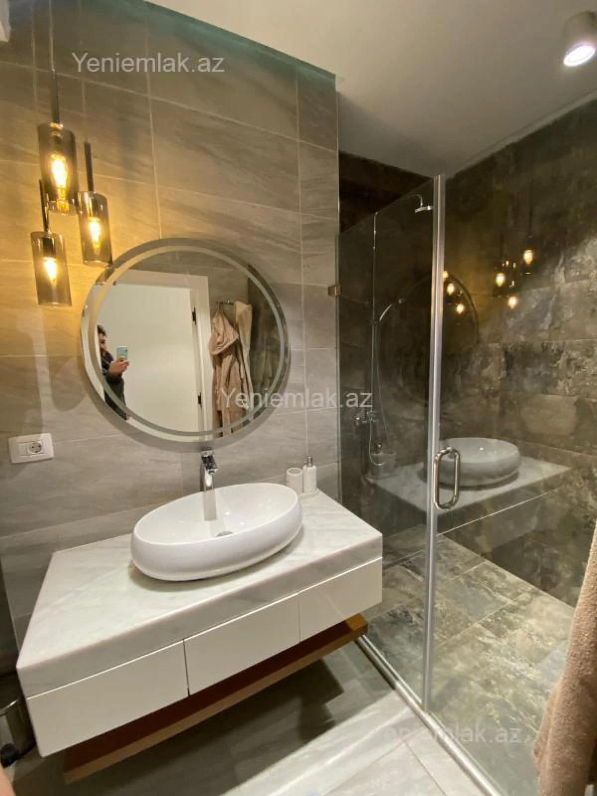 Satılır 3 otaqlı yeni tikili 120 m²