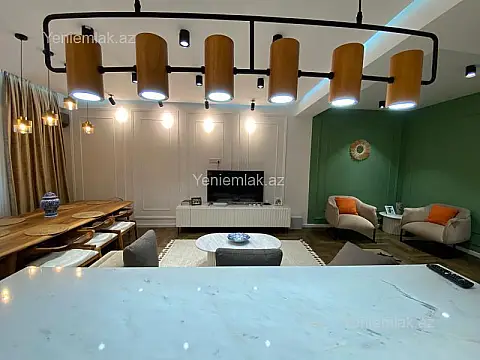 Satılır 3 otaqlı yeni tikili 120 m²