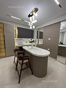 Satılır 3 otaqlı yeni tikili 97 m²