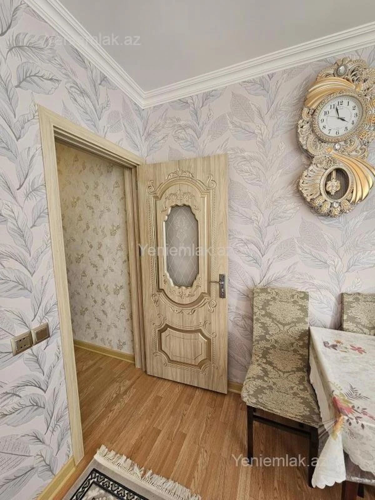 Satılır 1 otaqlı köhnə tikili 38 m²