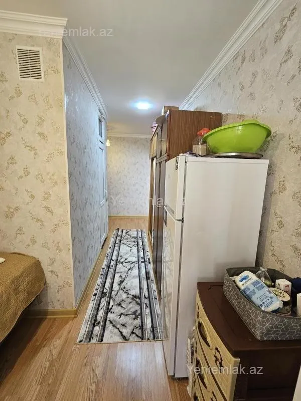 Satılır 1 otaqlı köhnə tikili 38 m²