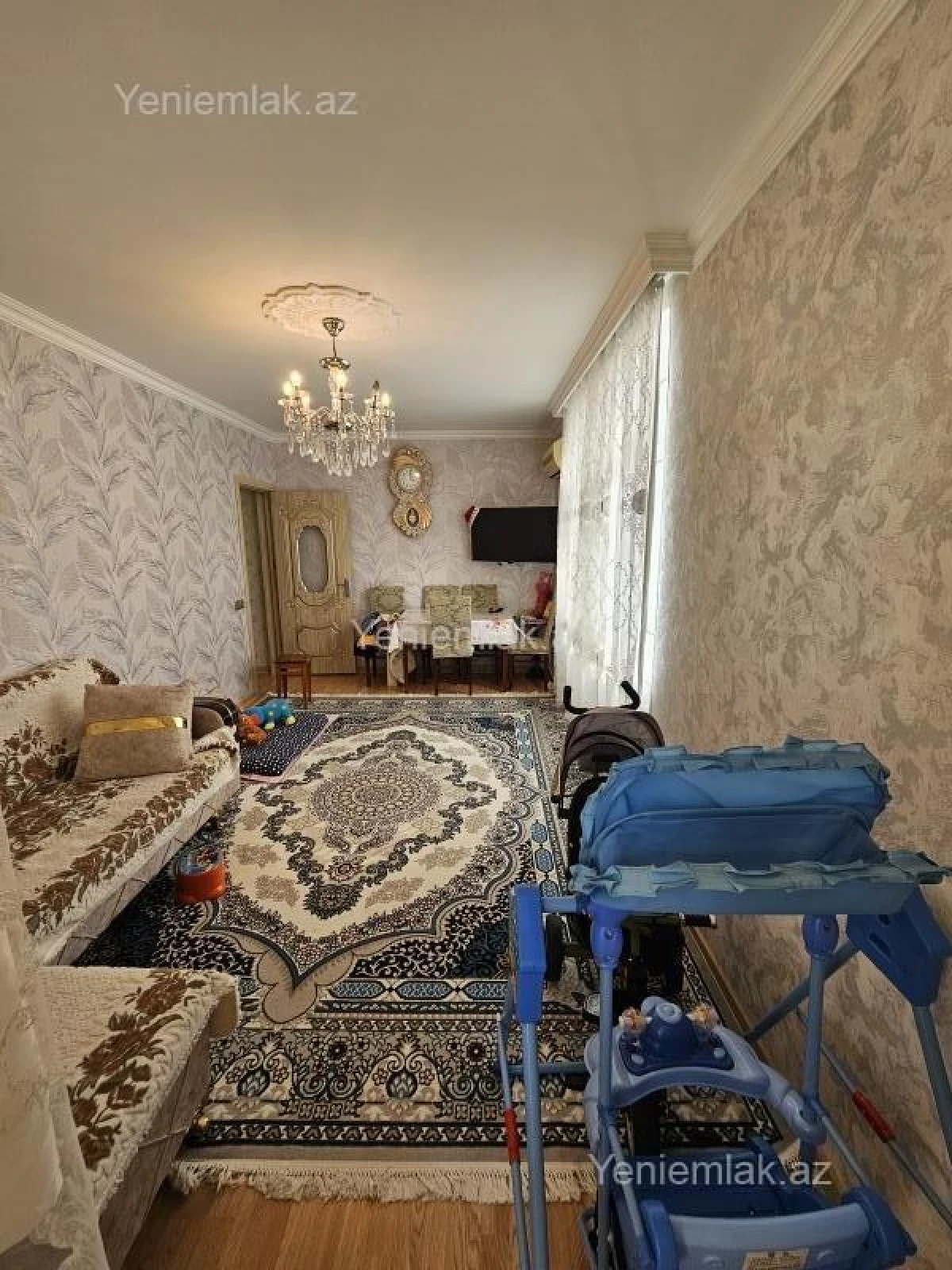 Satılır 1 otaqlı köhnə tikili 38 m²