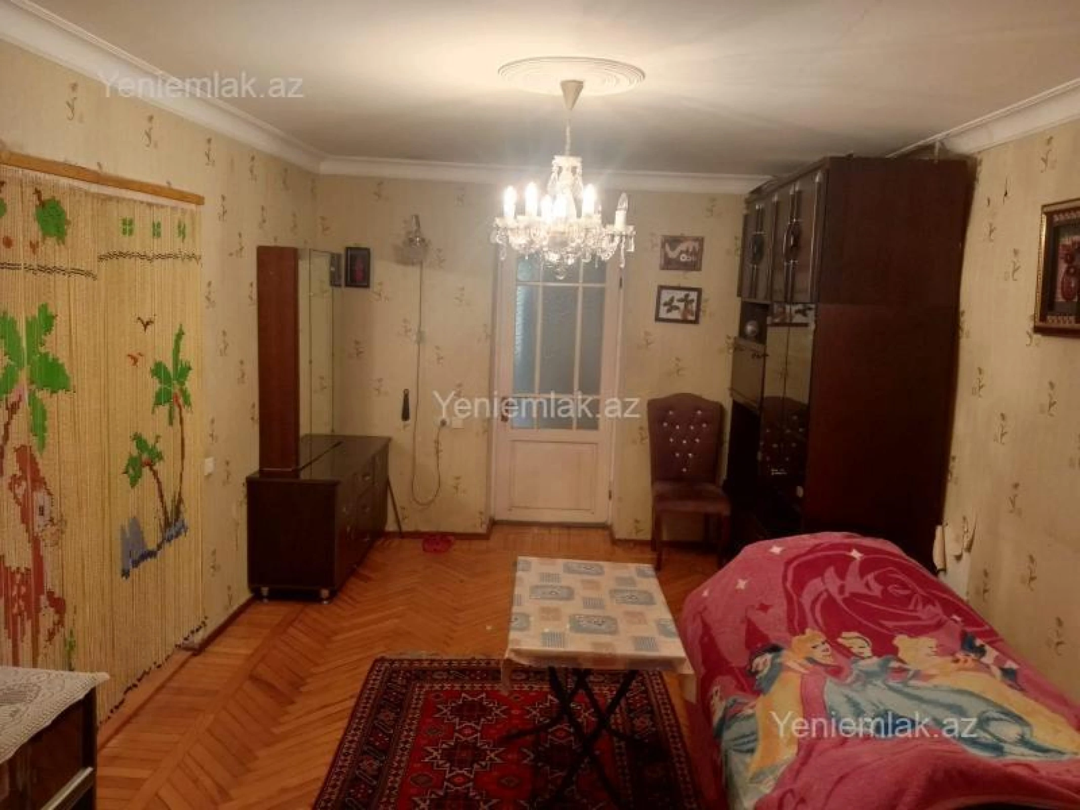 Satılır 3 otaqlı köhnə tikili 70 m²