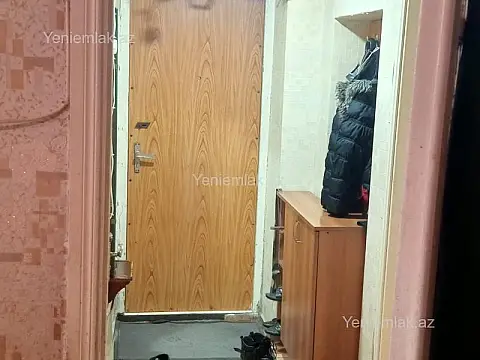 Satılır 3 otaqlı köhnə tikili 70 m²
