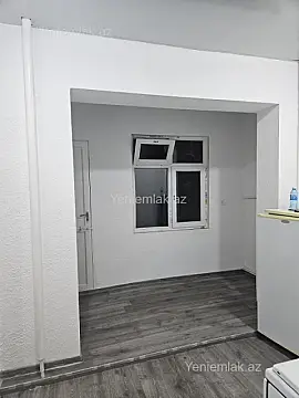 Satılır 3 otaqlı köhnə tikili 70 m²
