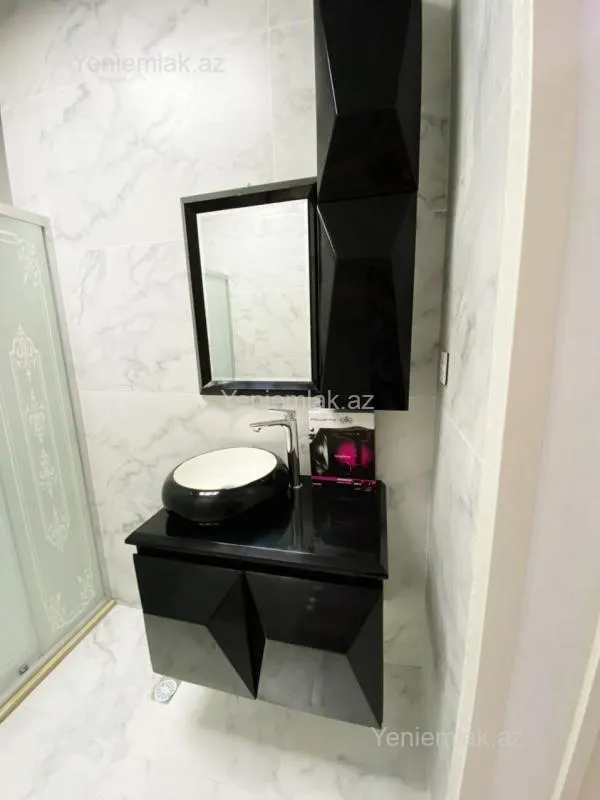 Satılır 3 otaqlı yeni tikili 103 m²