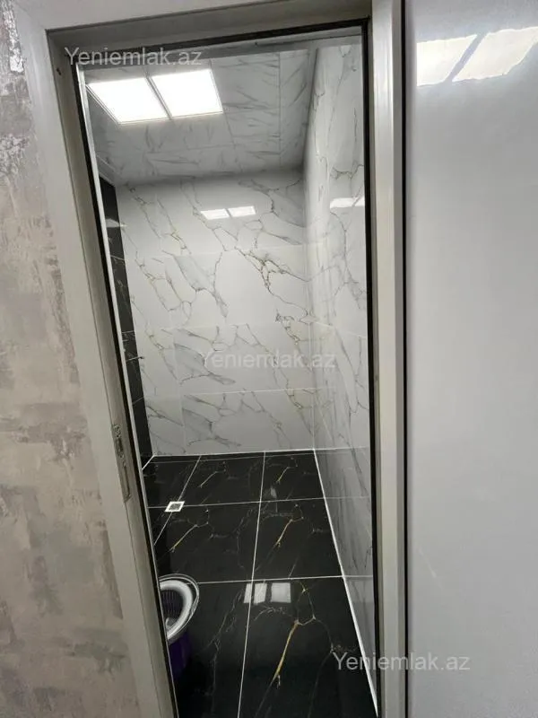 Satılır 3 otaqlı köhnə tikili 60 m²