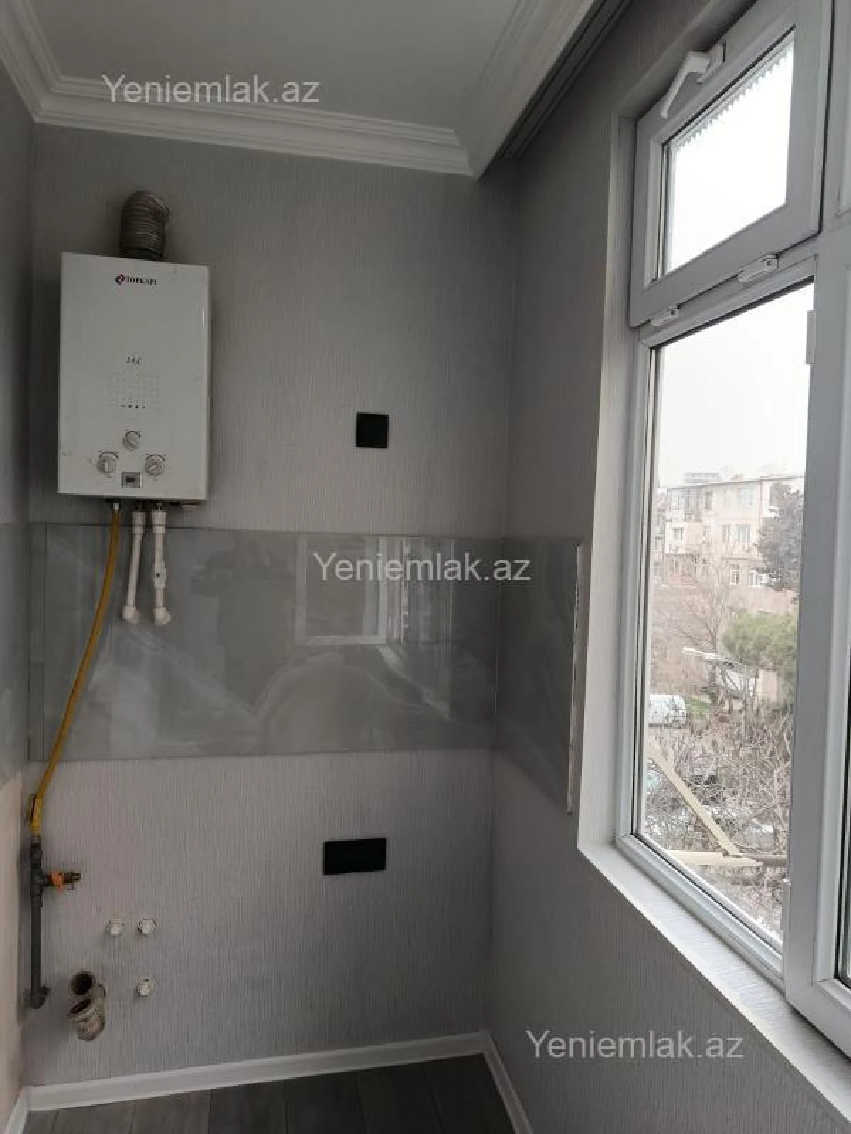 Satılır 3 otaqlı köhnə tikili 60 m²